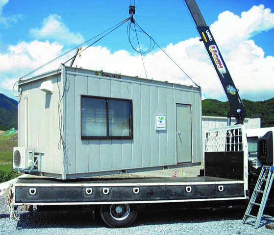 吊って降ろすだけソーラーシステムハウス 吊って降ろすだけソーラーシステムハウス